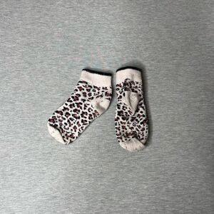 Victoria’s Secret Knit Logo Cheetah Print Ankle Socks